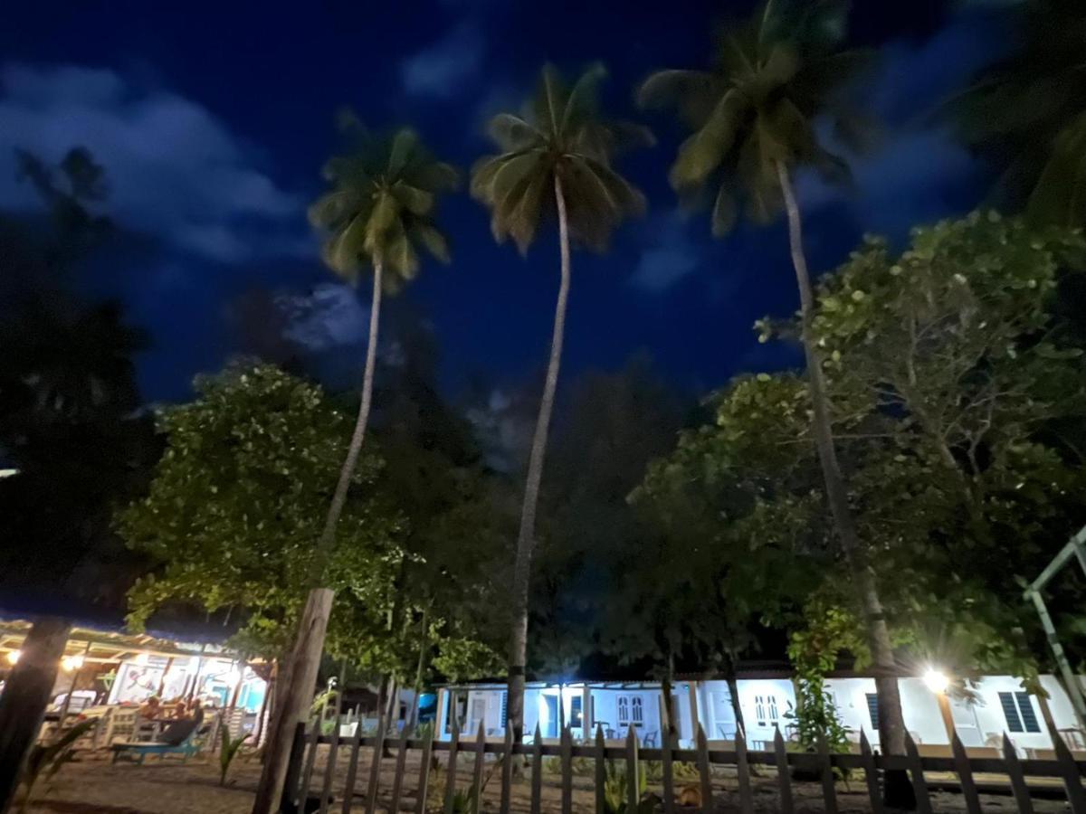 French Garden Regish Guest House Trincomalee Esterno foto