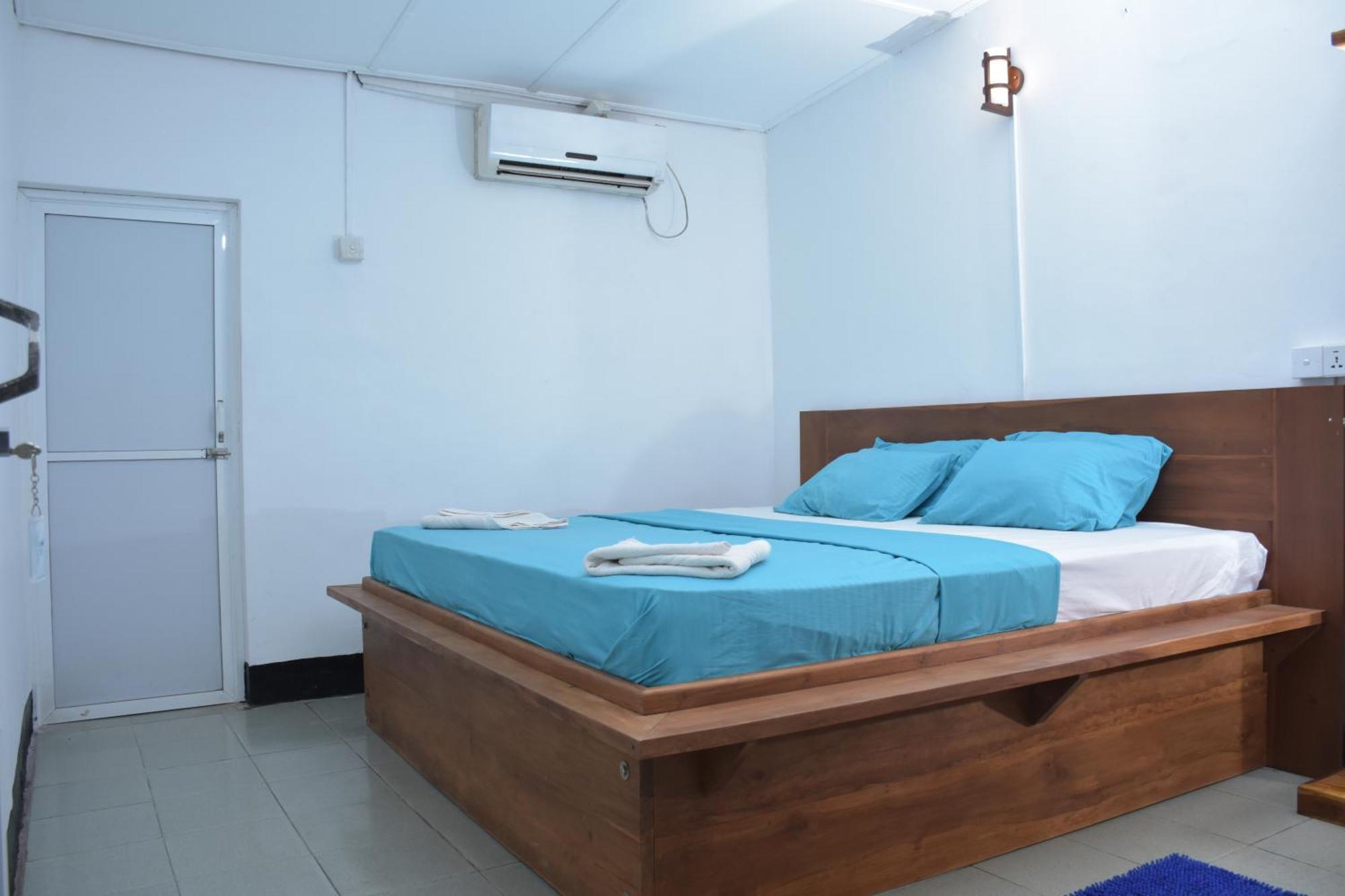 French Garden Regish Guest House Trincomalee Esterno foto
