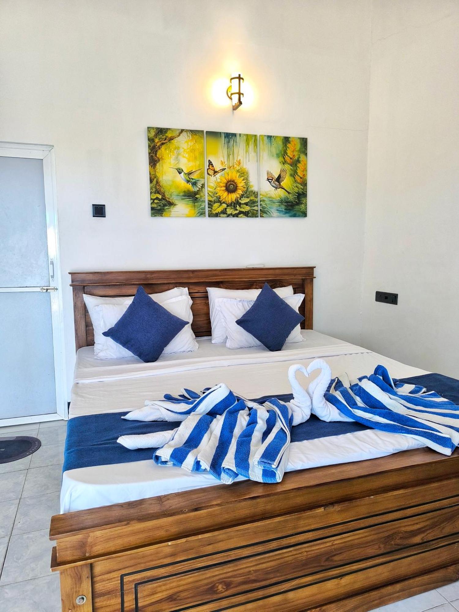 French Garden Regish Guest House Trincomalee Esterno foto